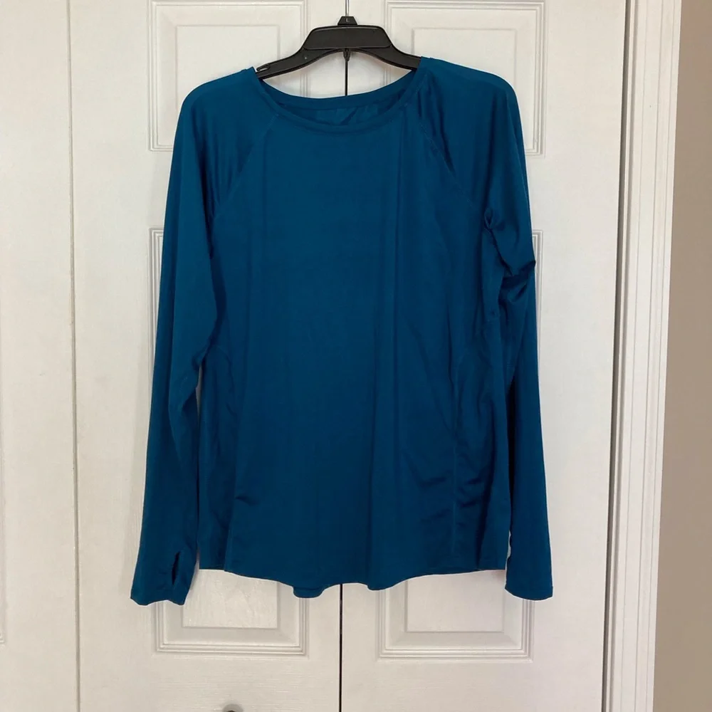 NWOT TekGear teal long sleeve athletic top. - Picture 1 of 3